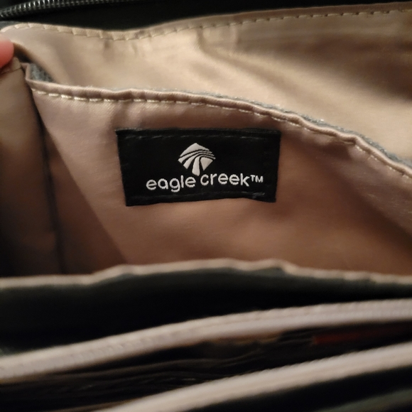Eagle Creek wallet purse - Picture 4 of 4